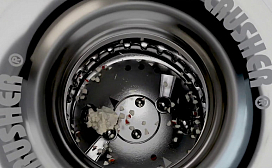 На что способны измельчители Bone Crusher - измельчаем мобильный телефон