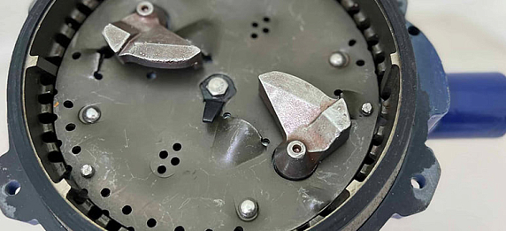 Уровень шума при работе измельчителя пищевых отходов Bone Crusher 910