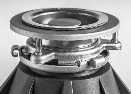 Измельчитель пищевых отходов Bone Crusher BC 810 Heavy Duty preview 6